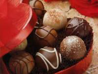 imagem de bombons de chocolate que possuem altas concentraes de aucar